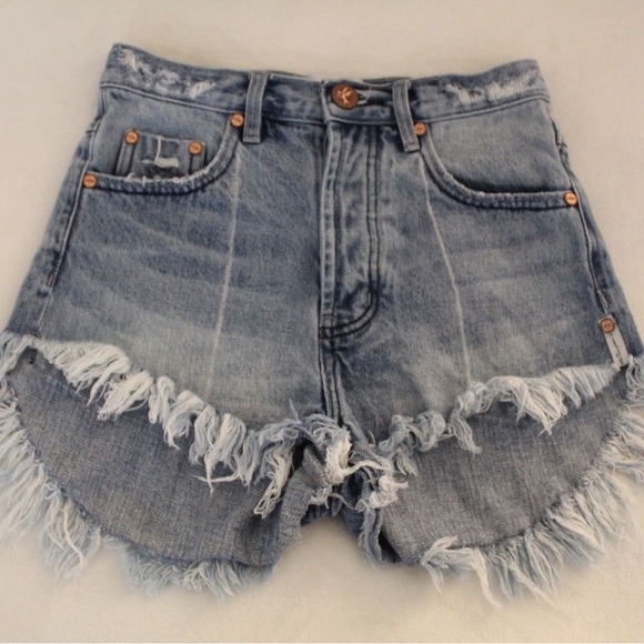 One teaspoon Outlaw Shorts - Picture 4 of 6